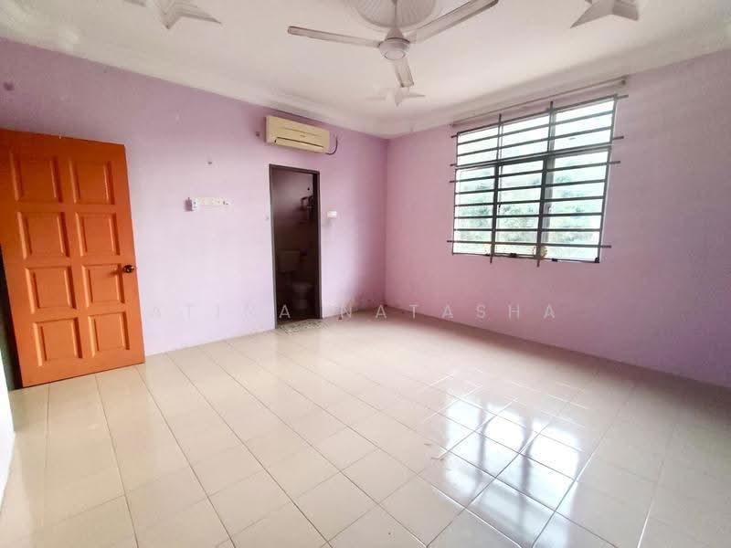 2-storey Terraced House for Sale in Kampung Batu Hitam (Beserah) - Atina Natasha - PropertyGuru.com.my