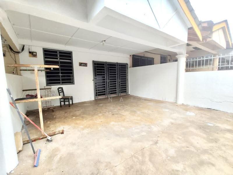 2-storey Terraced House for Sale in Kampung Batu Hitam (Beserah) - Atina Natasha - PropertyGuru.com.my