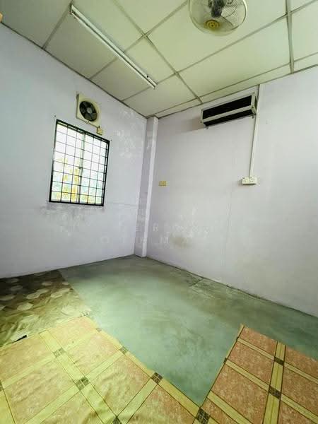 1-storey Terraced House for Sale in Taman Rasah Jaya (Rasah) - Azrul Othman - Interior - PropertyGuru.com.my
