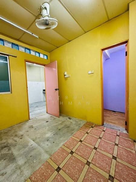 1-storey Terraced House for Sale in Taman Rasah Jaya (Rasah) - Azrul Othman - Interior - PropertyGuru.com.my