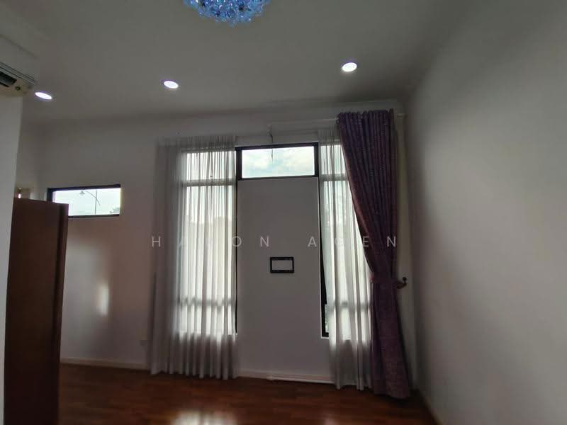 Rumah Kluster untuk Dijual di Eco Majestic (Semenyih) - Haron Agen - PropertyGuru.com.my
