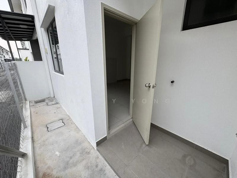 2-storey Terraced House for Sale in Telok Panglima Garang (Selangor) - Cassey Yong - Exterior - PropertyGuru.com.my