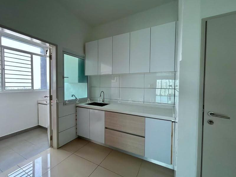 Kondominium untuk Disewa di The Holmes 1 - Azzad Zarull - Kitchen - PropertyGuru.com.my
