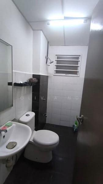 Apartment for Rent at Residensi Alam Damai (PR1MA @ Alam Damai) - Olivia Ng - Bathroom - PropertyGuru.com.my