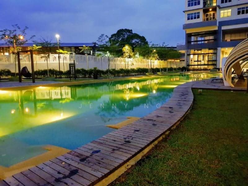 Kediaman Servis untuk Dijual di Skypod Residence - Jenny Ng - Exterior - PropertyGuru.com.my