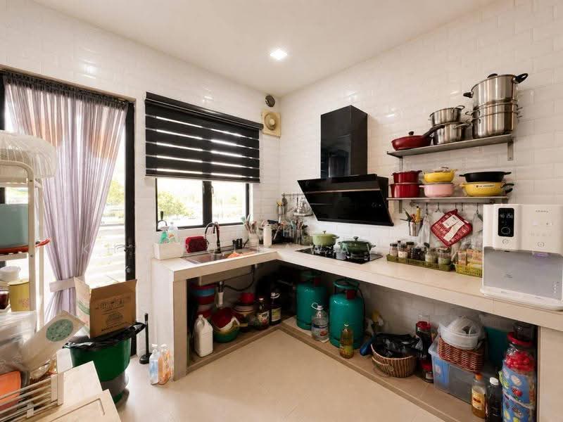 Rumah Teres untuk Dijual di Alam Impian (Shah Alam) - Muhd Khairulnawawi Kamaruddin - Kitchen - PropertyGuru.com.my