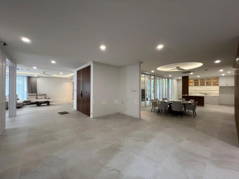Bungalow House for Sale in Johor Bahru (Johor) - U Hon Kun - Living Room - PropertyGuru.com.my