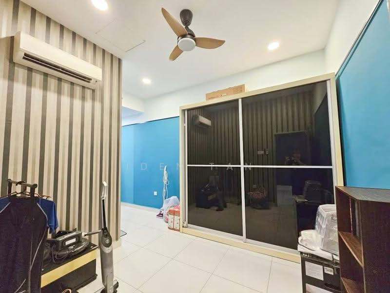 2-storey Terraced House for Sale in Bandar Dato Onn (Tebrau) - Iden Tan - Interior - PropertyGuru.com.my