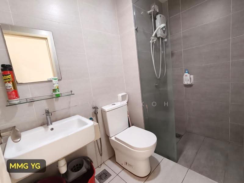 Service Residence for Rent at Gravit8, Klang - Vivian Koh - Bathroom - PropertyGuru.com.my