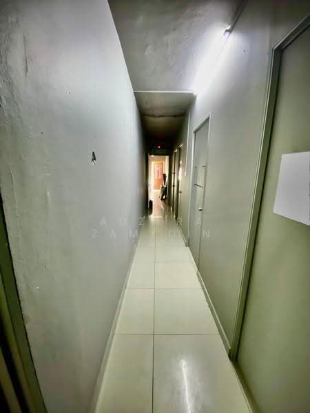 Kedai / Pejabat untuk Dijual di Bandar Tun Razak (Cheras) - Adzura Zamedin - Corridor - PropertyGuru.com.my