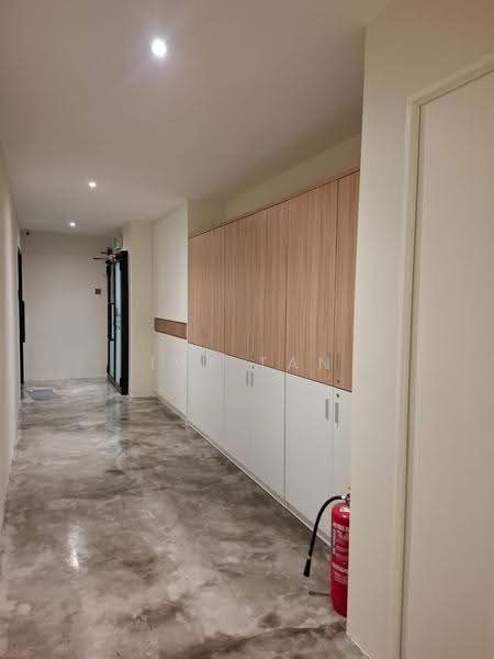 Kedai / Pejabat untuk Disewa di Dataran Prima (Petaling Jaya) - Ivy Tan - Corridor - PropertyGuru.com.my