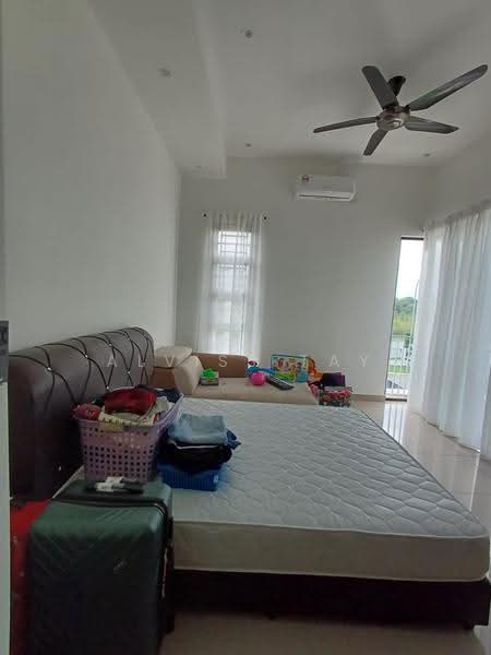 Cluster House for Sale in Pasir Gudang (Johor) - Alviss Tay - Bedroom - PropertyGuru.com.my