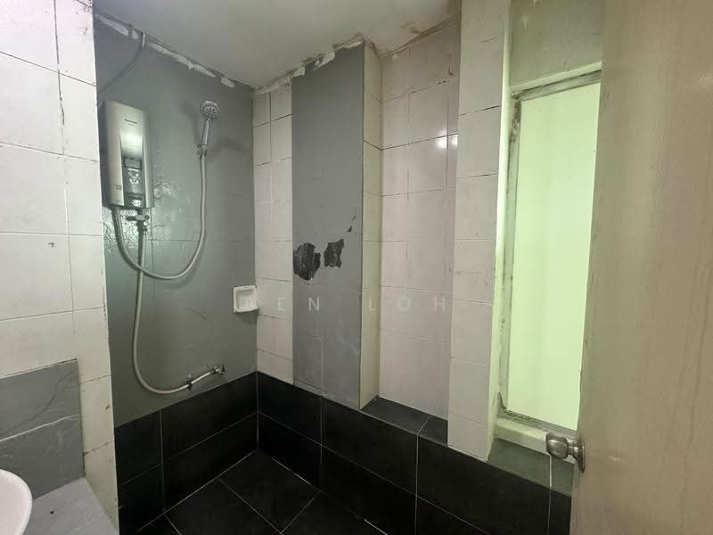 Service Residence for Rent at Ritze Perdana 1 - Ben Loh - Bathroom - PropertyGuru.com.my