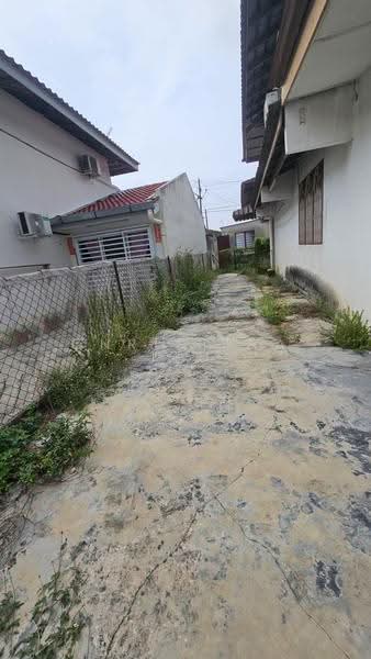 2-storey Terraced House for Sale in Taman Cempaka (Ipoh) - Christina Teh - Exterior - PropertyGuru.com.my