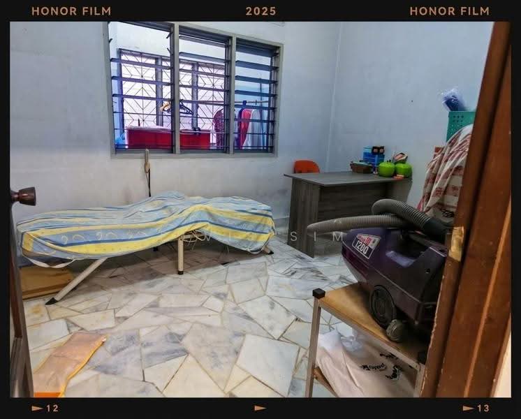 1-storey Terraced House for Sale in Taman Johor Jaya (Johor Bahru) - Elvis Sim - Interior - PropertyGuru.com.my