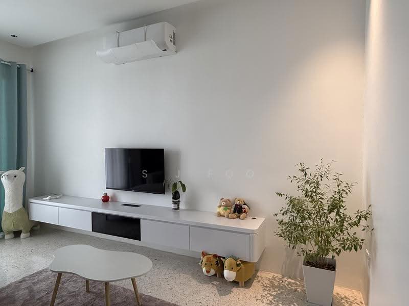 Rumah Teres 2-Tingkat untuk Dijual di Sungai Ara (Penang) - S J Foo - Living Room - PropertyGuru.com.my