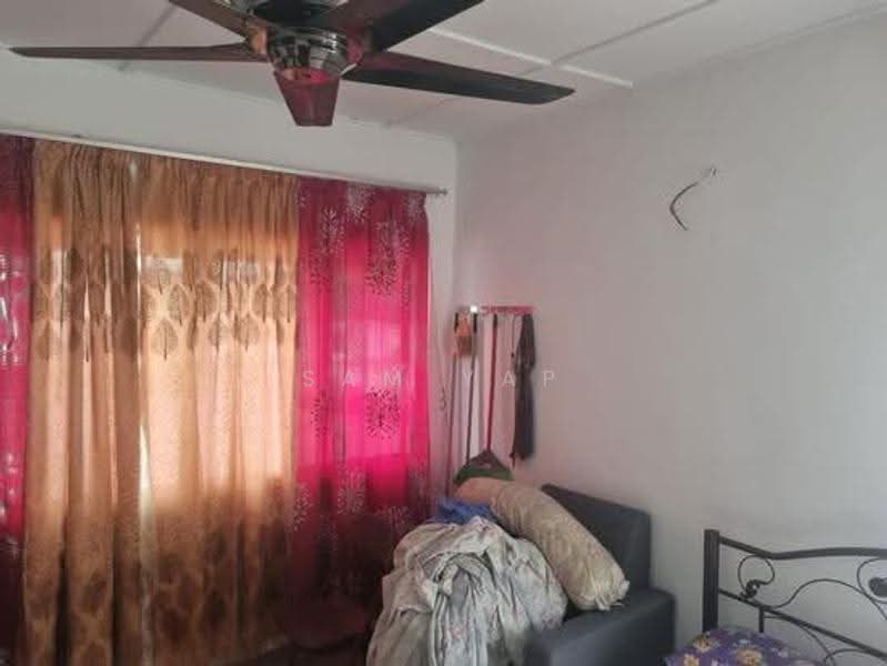2-storey Terraced House for Sale in Taman Bukit Anggerik (Cheras) - Sam Yap - Bedroom - PropertyGuru.com.my