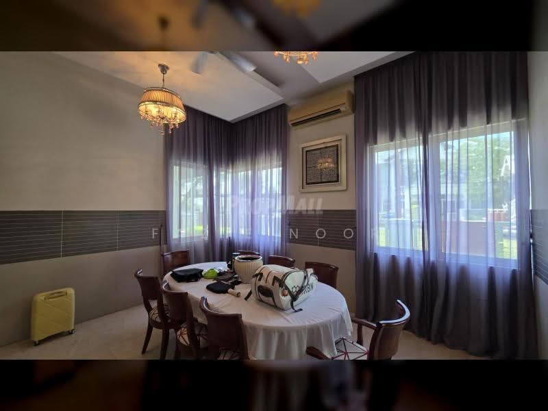 Rumah Banglo untuk Dijual di Seksyen 13 (Shah Alam) - Fazie Noor - Dining Room - PropertyGuru.com.my
