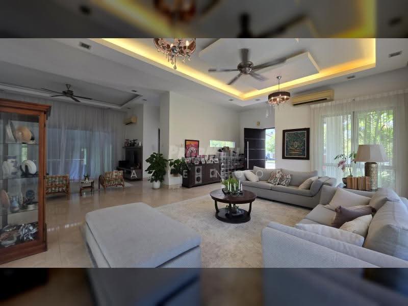 Rumah Banglo untuk Dijual di Seksyen 13 (Shah Alam) - Fazie Noor - Living Room - PropertyGuru.com.my
