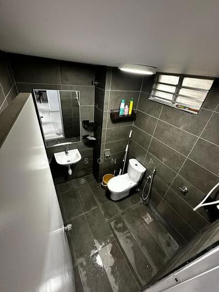Kediaman Servis untuk Disewa di Midas @ Seri Alam - Winson Yap - Bathroom - PropertyGuru.com.my