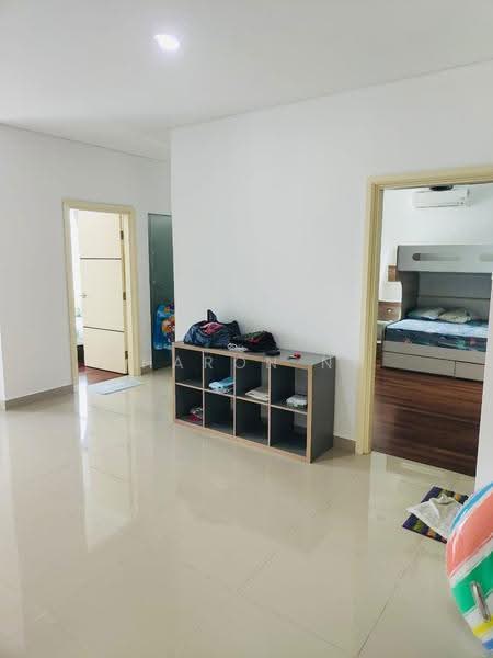 Kediaman Servis untuk Disewa di 1Medini - Sharon Ng - Corridor - PropertyGuru.com.my