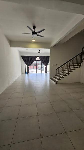 Rumah Teres 3-Tingkat untuk Disewa di Taman Juara Jaya (Cheras) - Francis Ng - Living Room - PropertyGuru.com.my