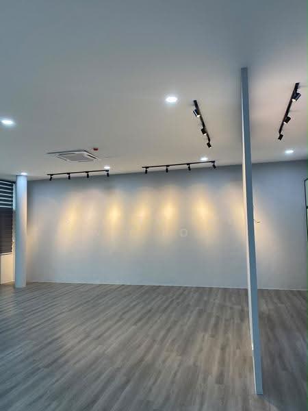Kilang untuk Dijual di Puchong (Selangor) - Steven Tay Wee Foo - Interior - PropertyGuru.com.my