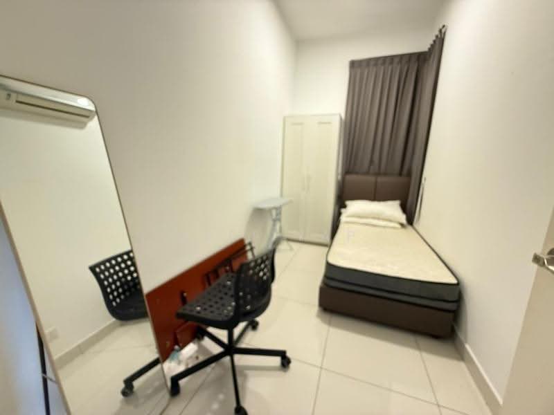Apartment for Rent at Eco Nest @ Eco Botanic - Jeff Yap - Bedroom - PropertyGuru.com.my