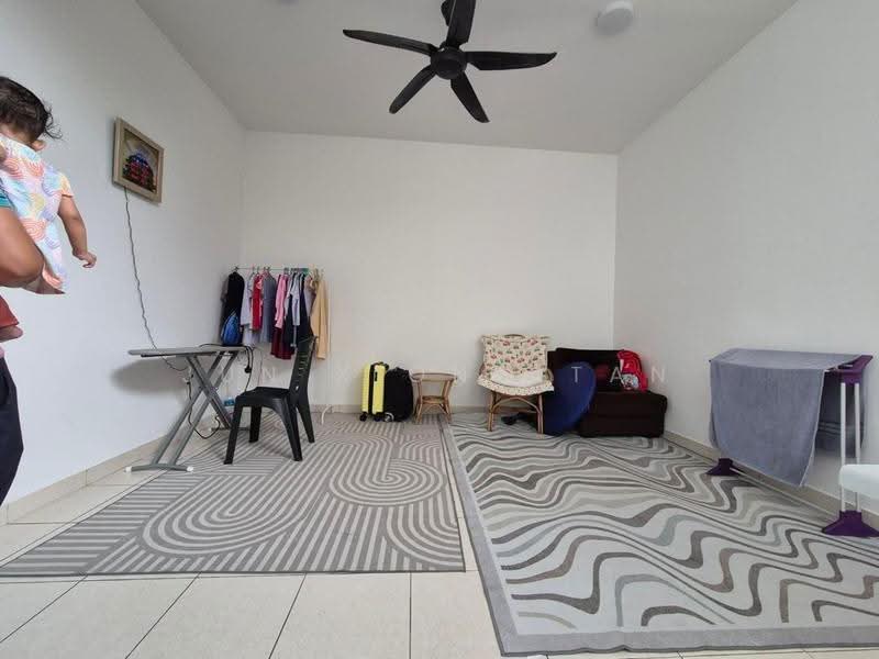 2-storey Terraced House for Sale in Taman JP Perdana (Johor Bahru) - Jun Xiong Tan - Living Room - PropertyGuru.com.my