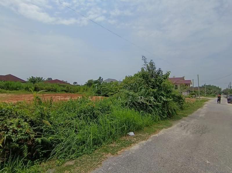 Commercial Land for Sale in Kemaman (Terengganu) - Izzat Azman - Exterior - PropertyGuru.com.my