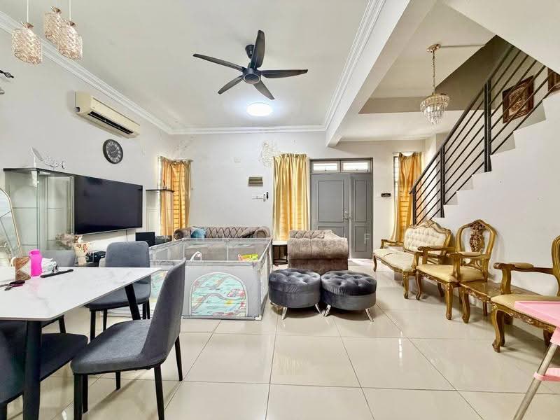 Rumah Berkembar untuk Dijual di Bandar Saujana Putra (Tanjong Duabelas) - Zul Hasif - PropertyGuru.com.my