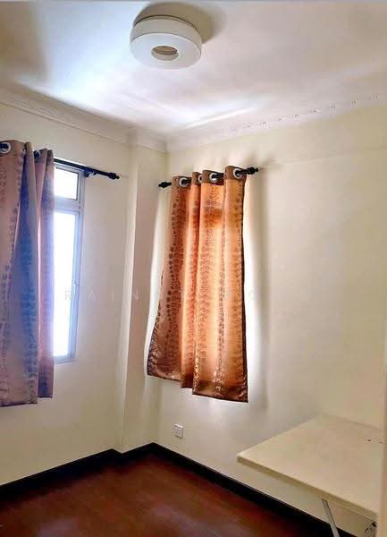 Kondominium untuk Disewa di Azuria Condominium - Rainny Wong - Interior - PropertyGuru.com.my