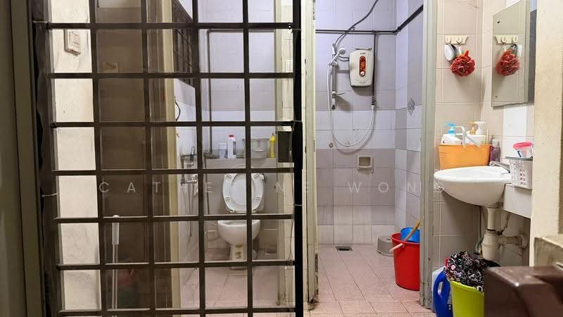 Townhouse for Sale in Taman Sri Hartamas (Sri Hartamas) - Catherine Wong - Bathroom - PropertyGuru.com.my
