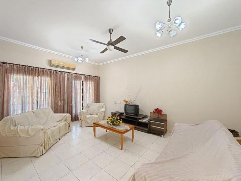 Semi-Detached House for Sale in Simpang Pulai (Perak) - Marcus Seng - Living Room - PropertyGuru.com.my