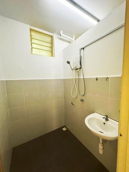 Pangsapuri untuk Disewa di Idaman Selasih - Bosco Teoh - Bathroom - PropertyGuru.com.my