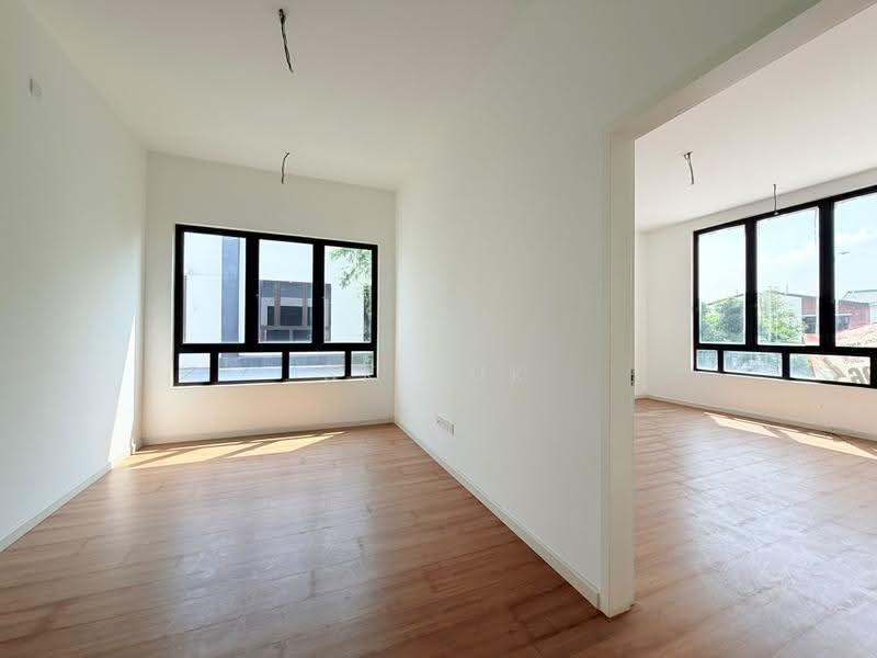 Cluster House for Sale in Bandar Gamuda Gardens (Rawang) - SK Luk - Interior - PropertyGuru.com.my