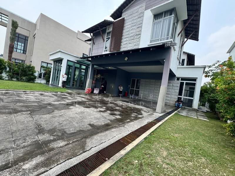Rumah Banglo untuk Dijual di Seksyen 13 (Shah Alam) - Nahathir Shahabudin - Exterior - PropertyGuru.com.my