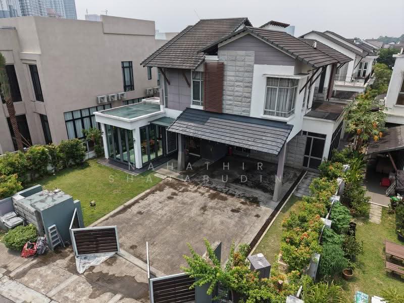 Rumah Banglo untuk Dijual di Seksyen 13 (Shah Alam) - Nahathir Shahabudin - Exterior - PropertyGuru.com.my