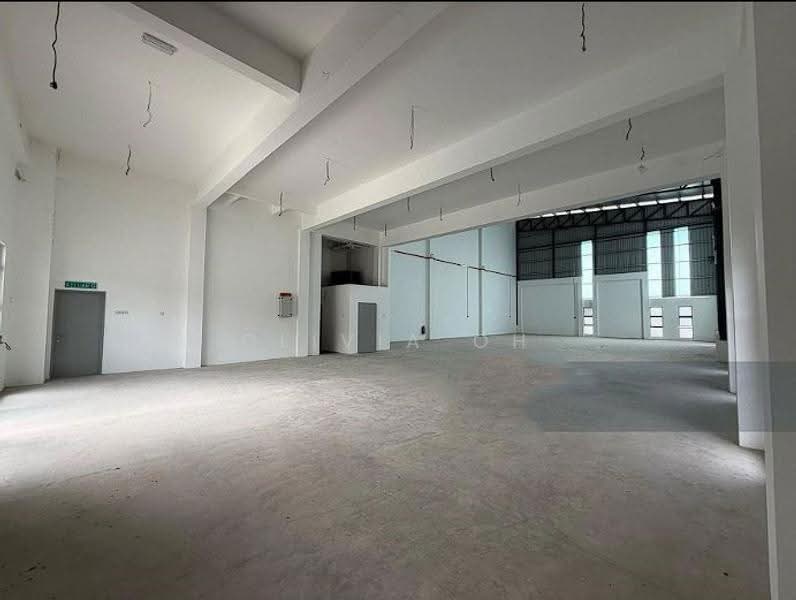 Semi-D Factory for Rent in Kawasan Perindustrian Nilai (Nilai) - OLIVIA OH - Interior - PropertyGuru.com.my