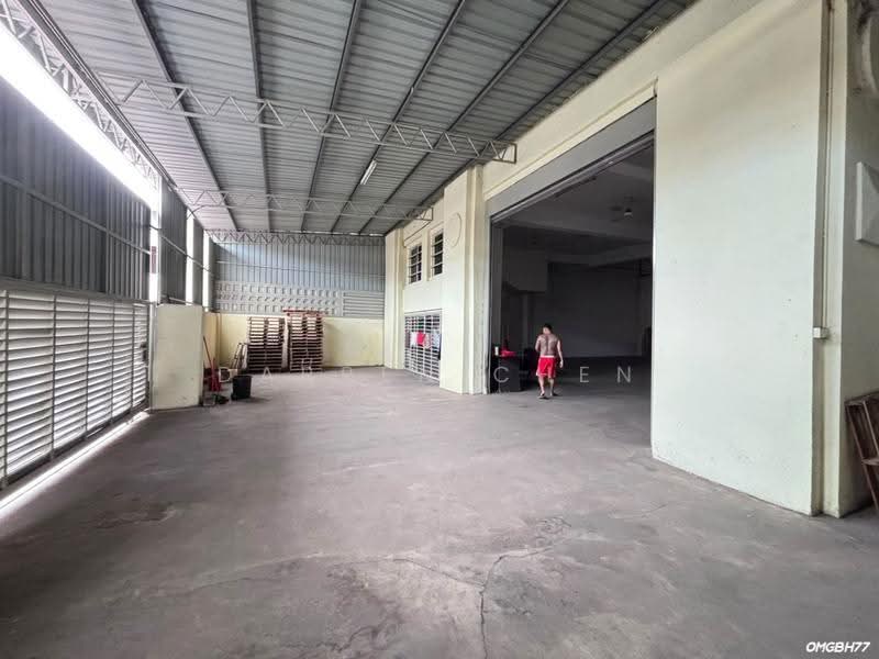 Kilang Berkembar untuk Disewa di Pandamaran (Klang) - Darren Chen - Interior - PropertyGuru.com.my