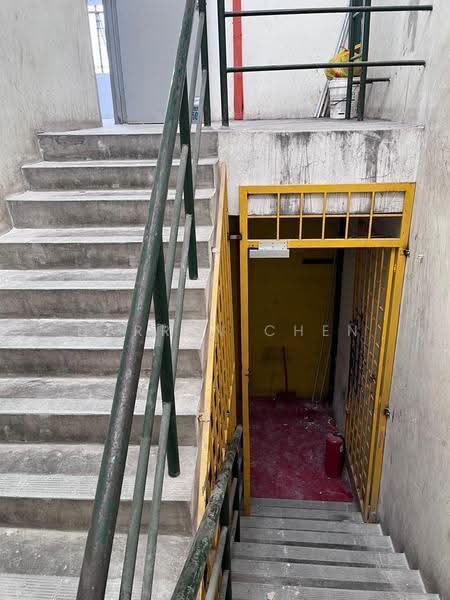 Kilang Berkembar untuk Disewa di Pandamaran (Klang) - Darren Chen - Entrance - PropertyGuru.com.my