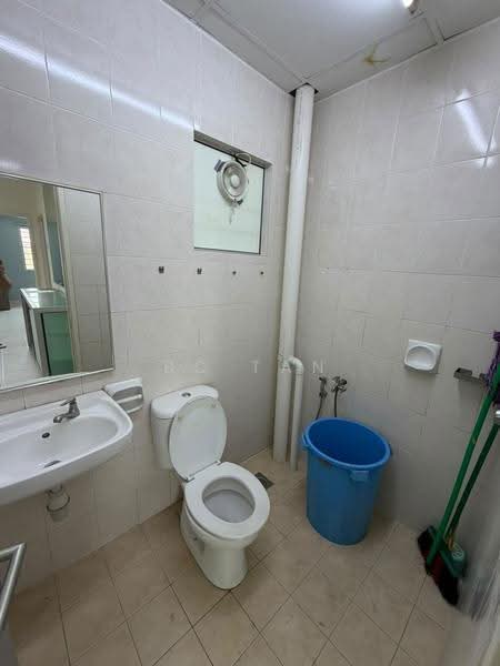 Apartment for Sale at Vista Mutiara - BC TAN - Bathroom - PropertyGuru.com.my