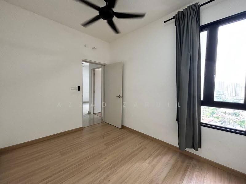 Kediaman Servis untuk Dijual di Tuan Residency - Azzad Zarull - Bedroom - PropertyGuru.com.my