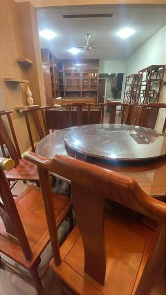3.5-storey Terraced House for Rent in Putra Heights (Subang Jaya) - Angie Ng - Dining Room - PropertyGuru.com.my