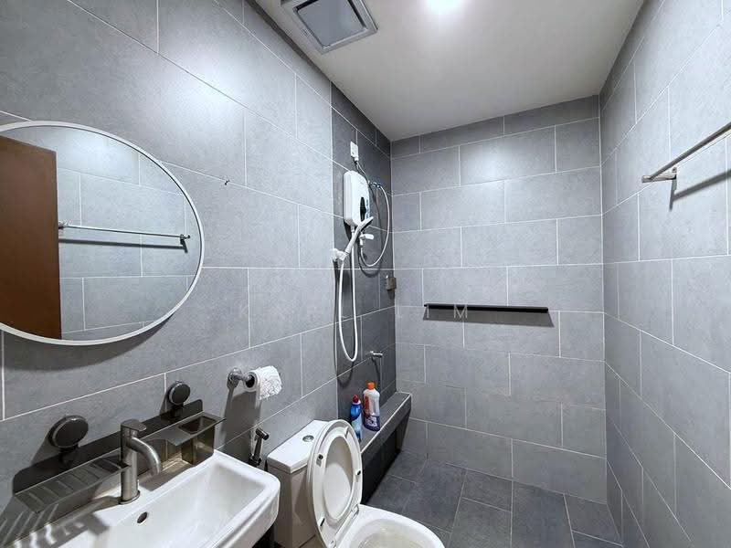 Rumah Teres 2-Tingkat untuk Dijual di Masai (Johor) - Karl Lim - Bathroom - PropertyGuru.com.my