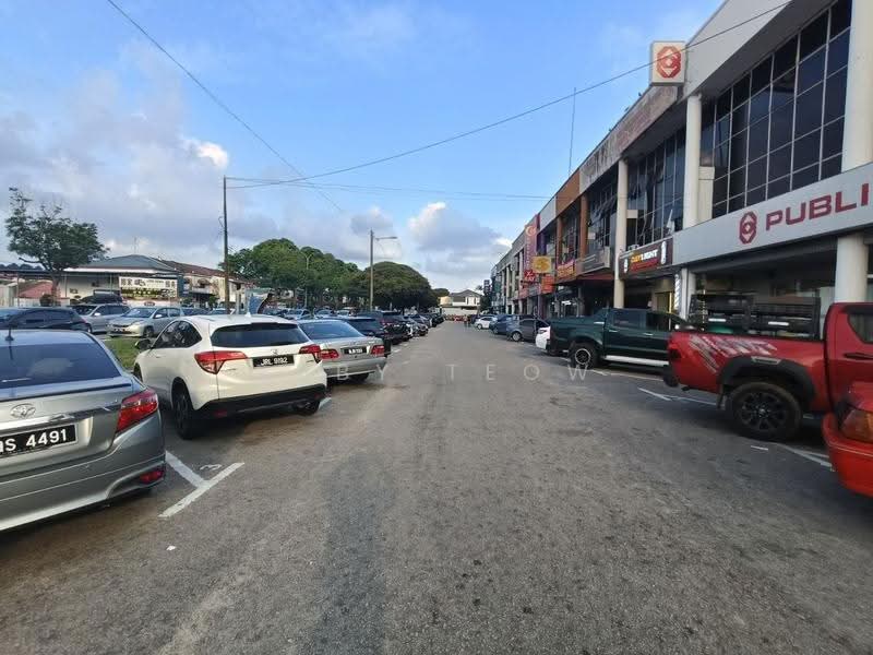 Shop for Sale in Taman Desa Cemerlang (Ulu Tiram) - Ruby Teow - Exterior - PropertyGuru.com.my