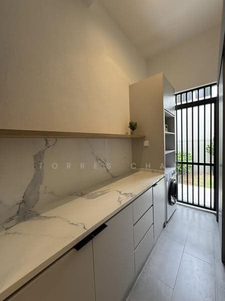 Rumah Teres 2-Tingkat untuk Dijual di Alam Impian (Shah Alam) - Torres Chan - Laundry Room - PropertyGuru.com.my