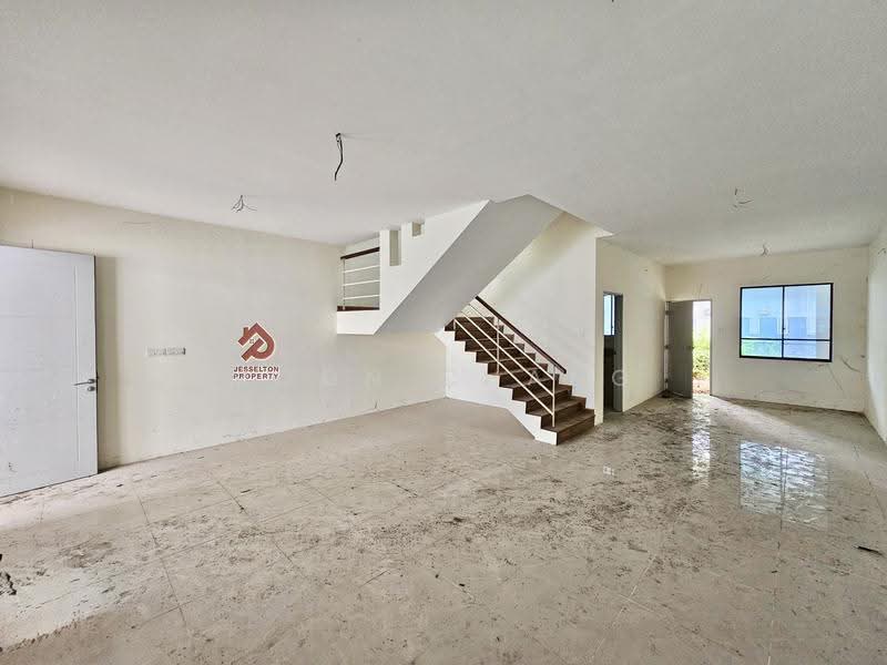 Rumah Teres 2-Tingkat untuk Dijual di Penampang (Sabah) - Moon Chang - Living Room - PropertyGuru.com.my
