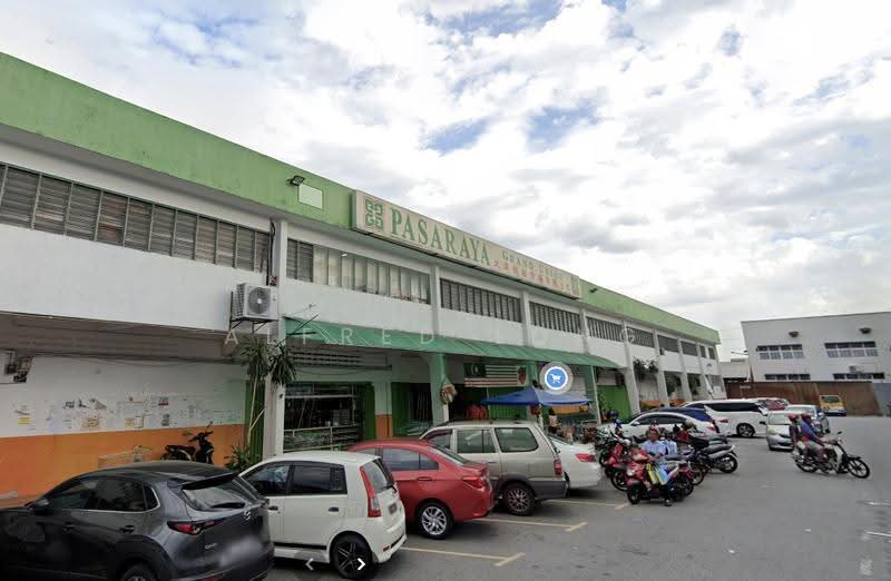 Kedai / Pejabat untuk Disewa di Taman Bukit Serdang (Seri Kembangan) - Alfred Long - Exterior - PropertyGuru.com.my