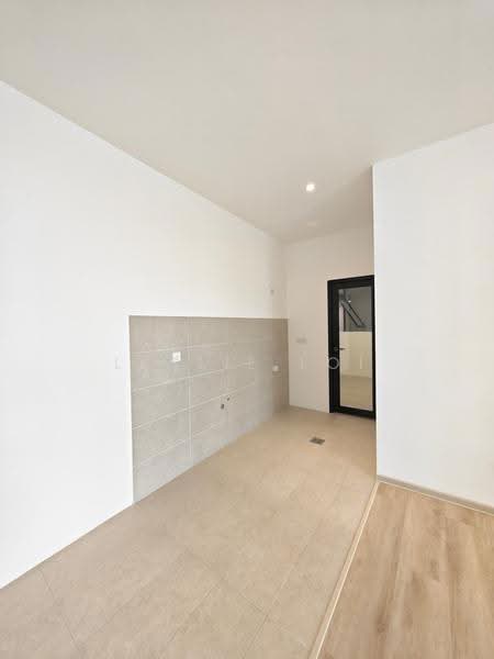 Kondominium untuk Dijual di Milano Eight - Leslie Loi - Interior - PropertyGuru.com.my